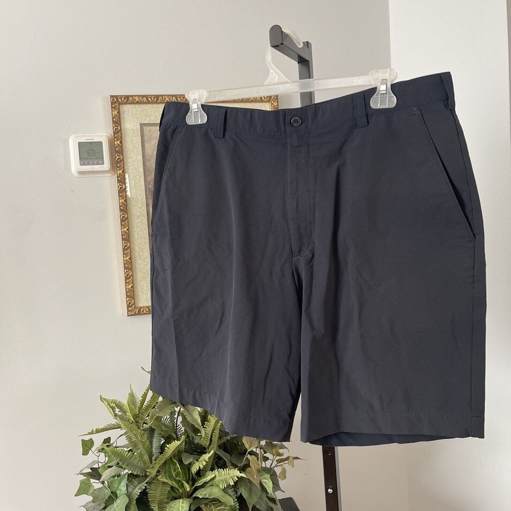 Cutter and Buck CB Drytec Shorts 36 Men's Dark Blue Inseam 10” With 4 Pockets